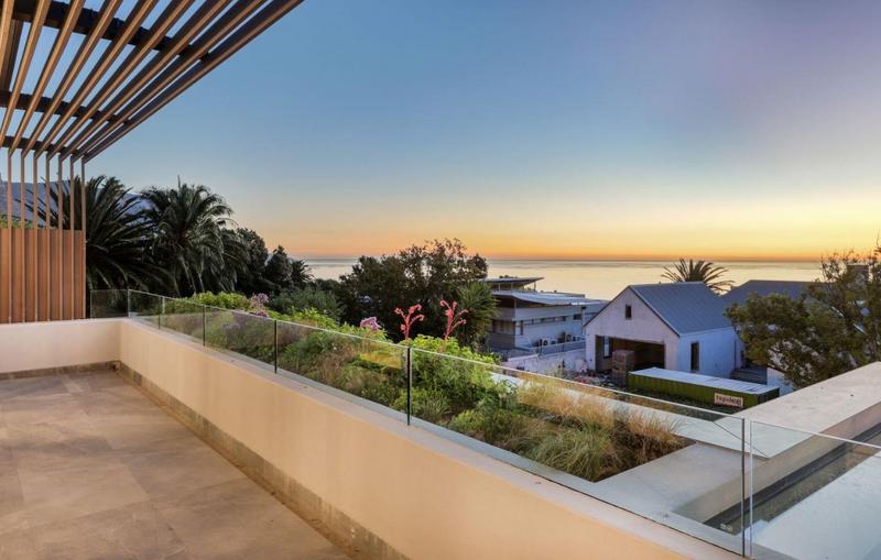 6 Bedroom Property for Sale in Camps Bay Western Cape